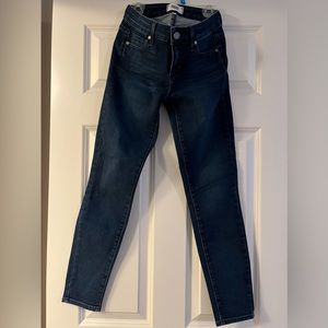 Paige Verdugo ankle, 25